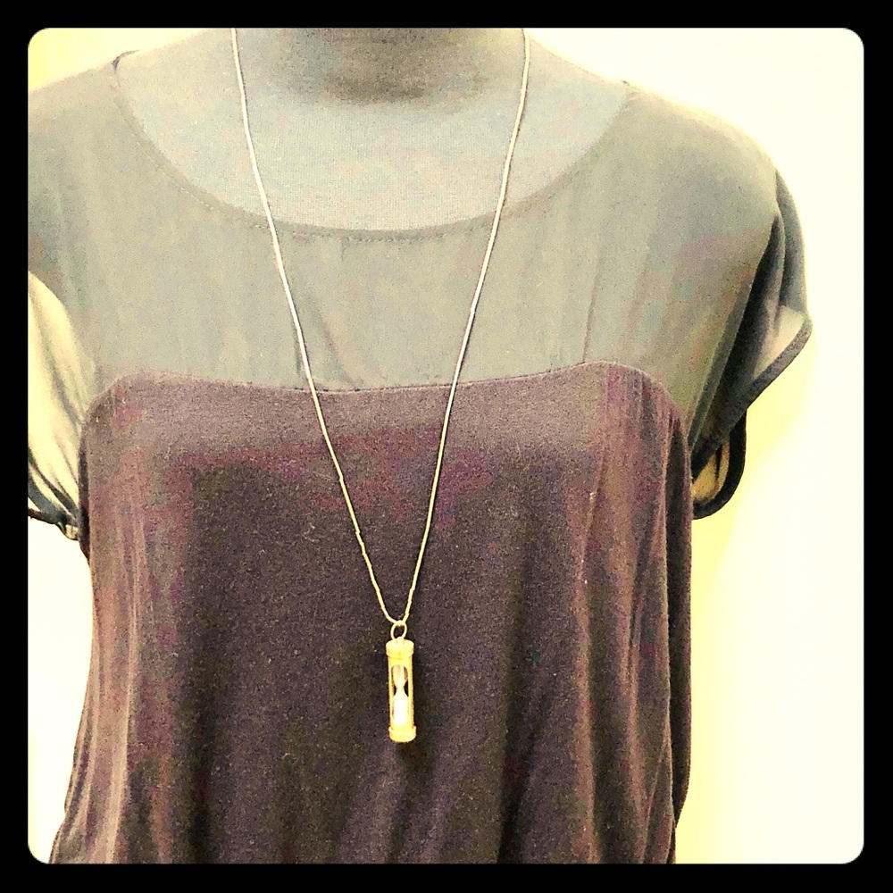 Artisanal VTG Hourglass pendant with beaded chain